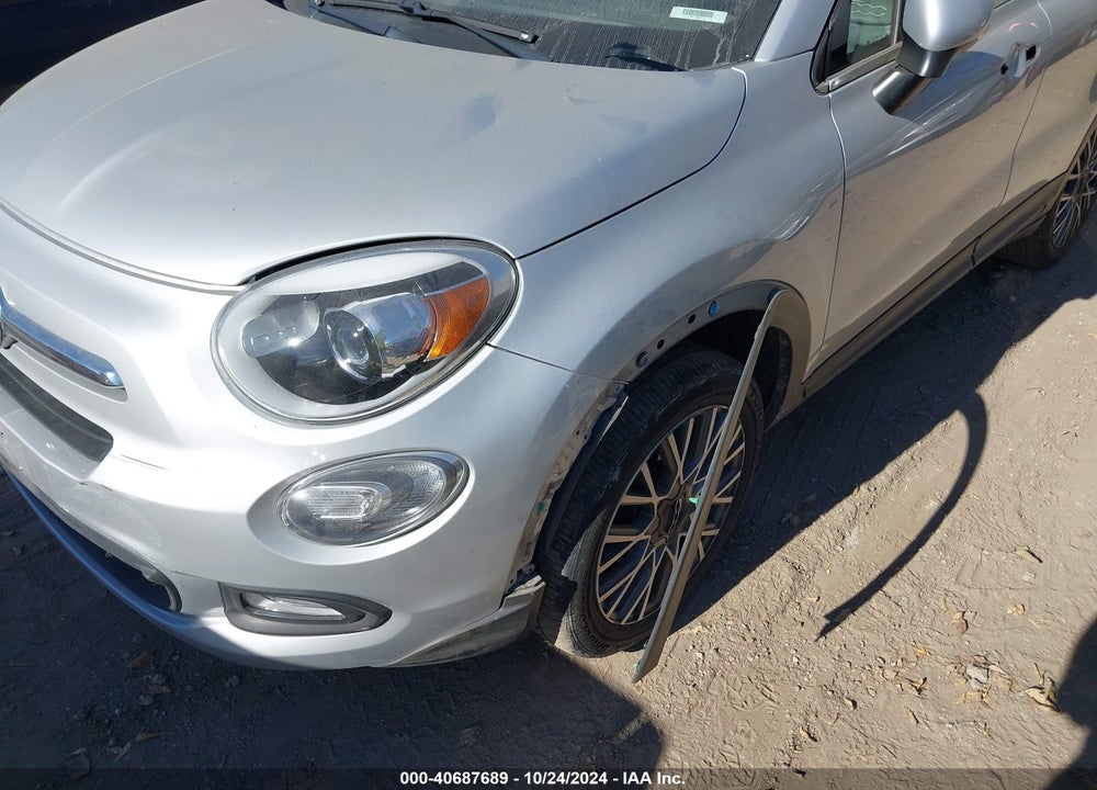 2017 FIAT 500X LOUNGE AWD VIN: ZFBCFYDB6HP601103