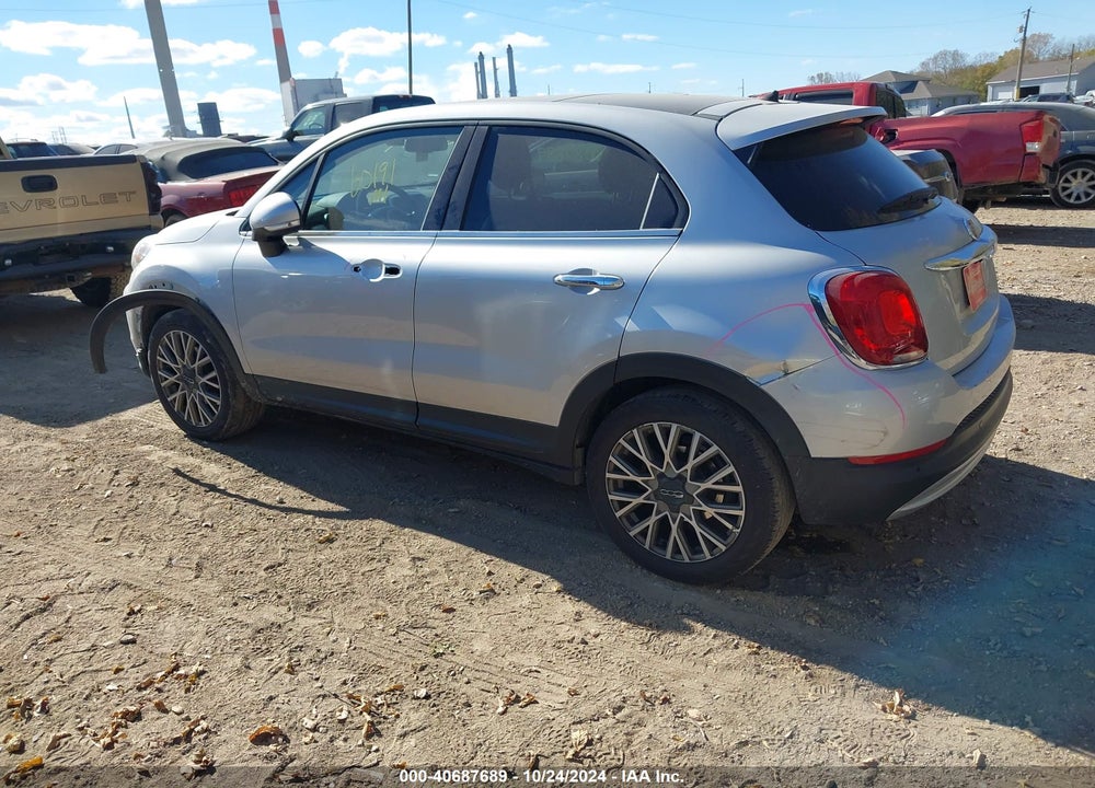 2017 FIAT 500X LOUNGE AWD VIN: ZFBCFYDB6HP601103