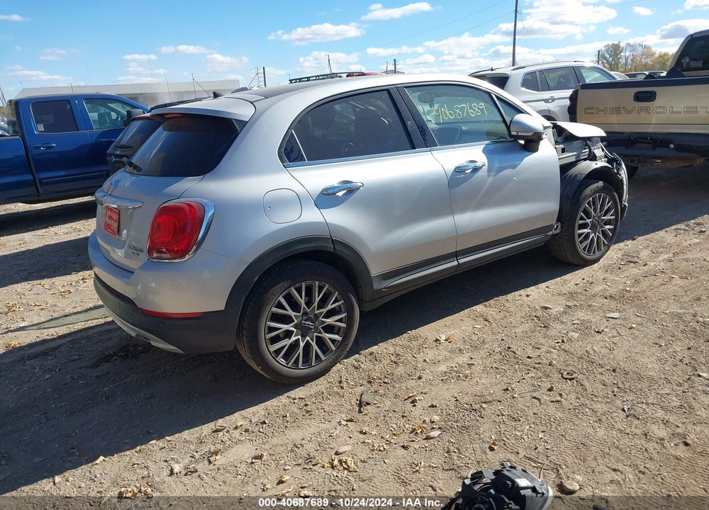 2017 FIAT 500X LOUNGE AWD VIN: ZFBCFYDB6HP601103