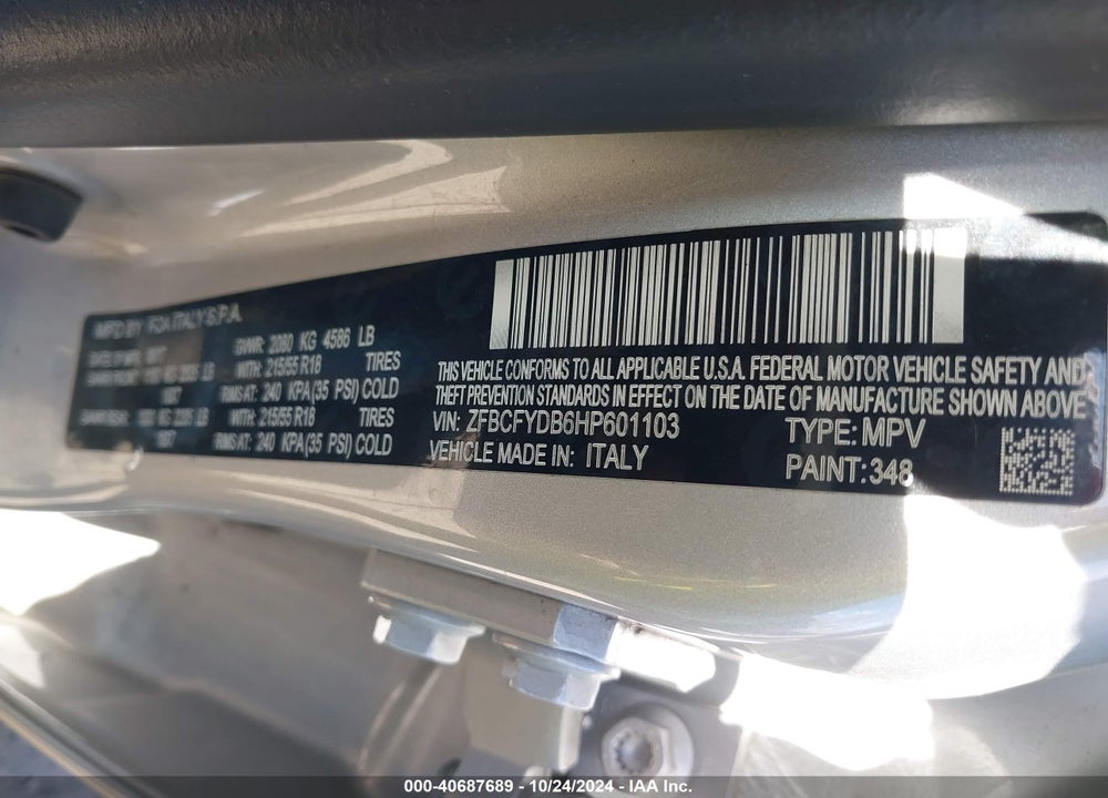 2017 FIAT 500X LOUNGE AWD VIN: ZFBCFYDB6HP601103