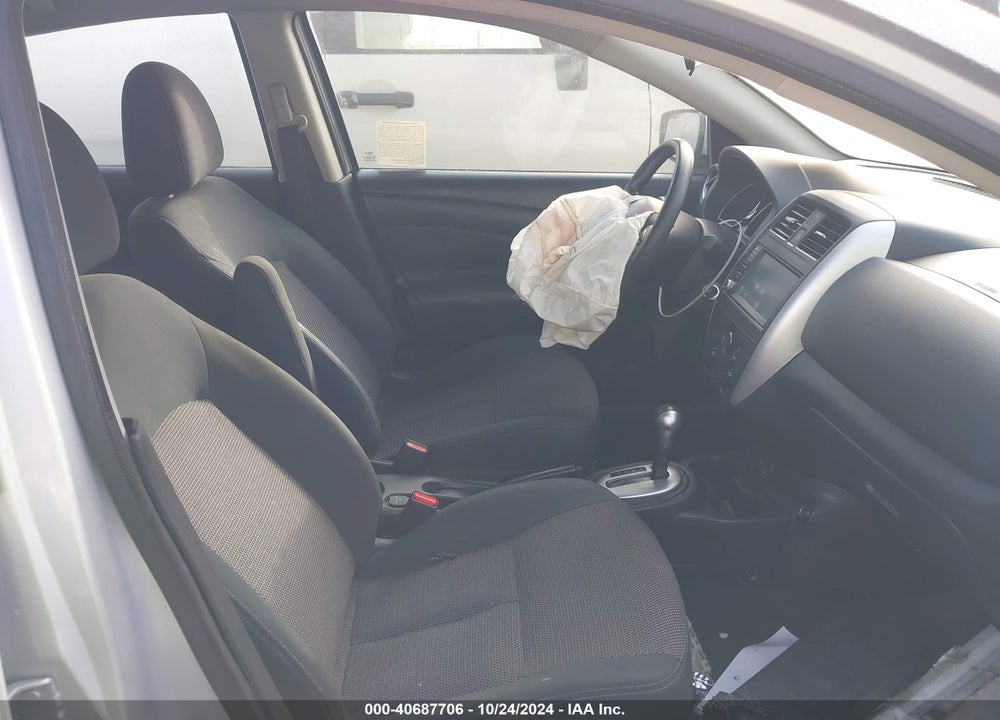 2019 NISSAN VERSA 1.6 SV VIN: 3N1CN7AP7KL800550