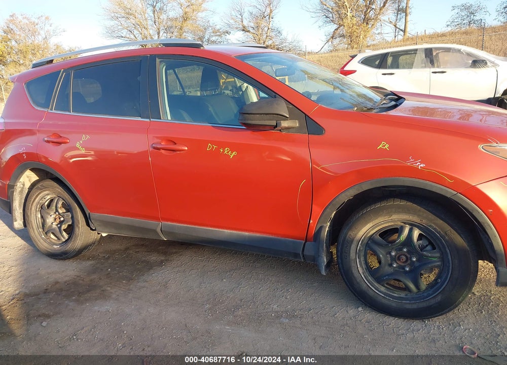 2016 TOYOTA RAV4 LE VIN: 2T3BFREV0GW507745