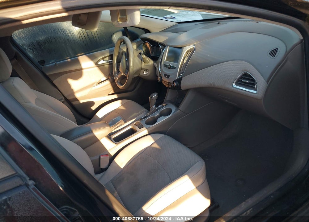 2017 CHEVROLET CRUZE LS AUTO VIN: 1G1BC5SM9H7124292