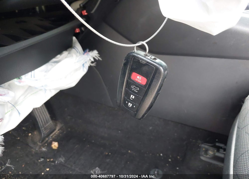 2021 TOYOTA RAV4 XLE VIN: 2T3W1RFV1MC085951
