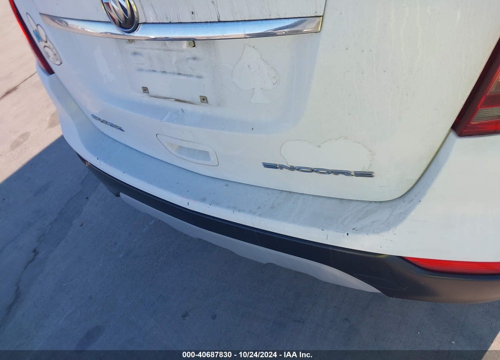 2018 BUICK ENCORE PREFERRED VIN: KL4CJASB2JB607208