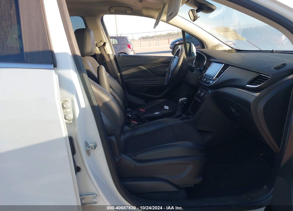 2018 BUICK ENCORE PREFERRED VIN: KL4CJASB2JB607208