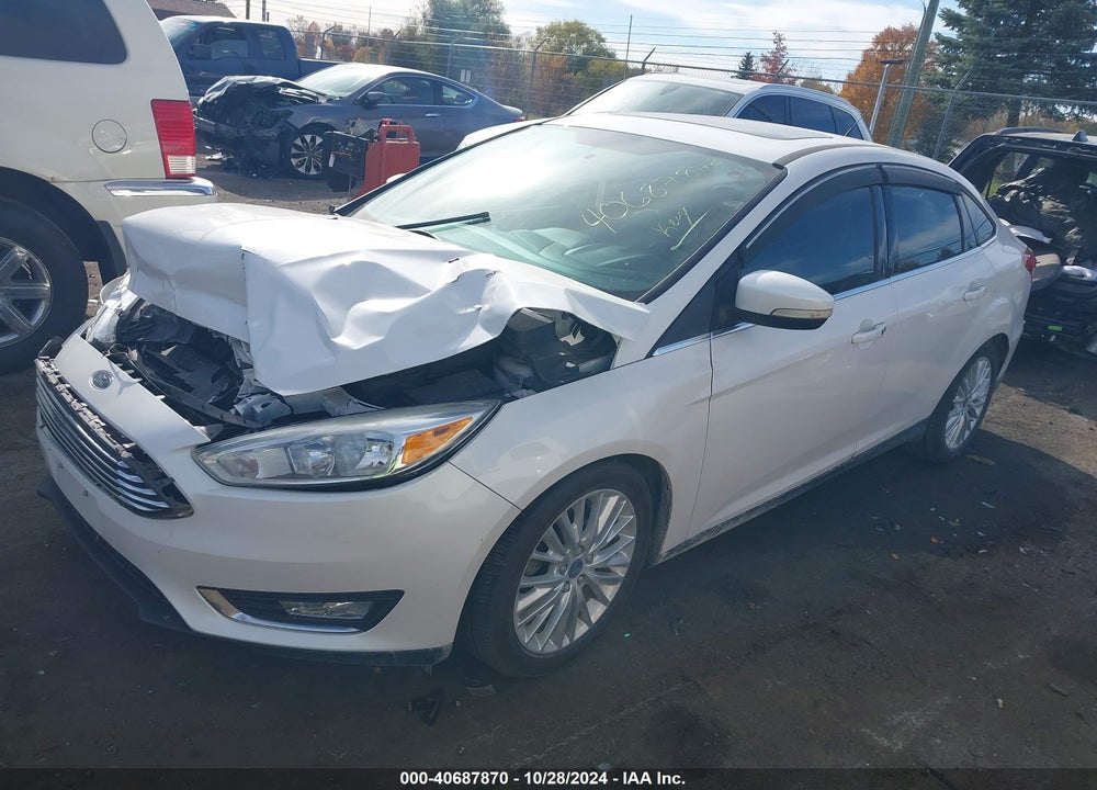 2015 FORD FOCUS TITANIUM VIN: 1FADP3J25FL299786