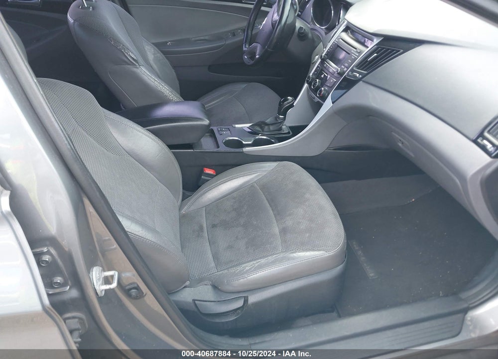 2014 HYUNDAI SONATA VIN: 5NPEC4AC9EH841693