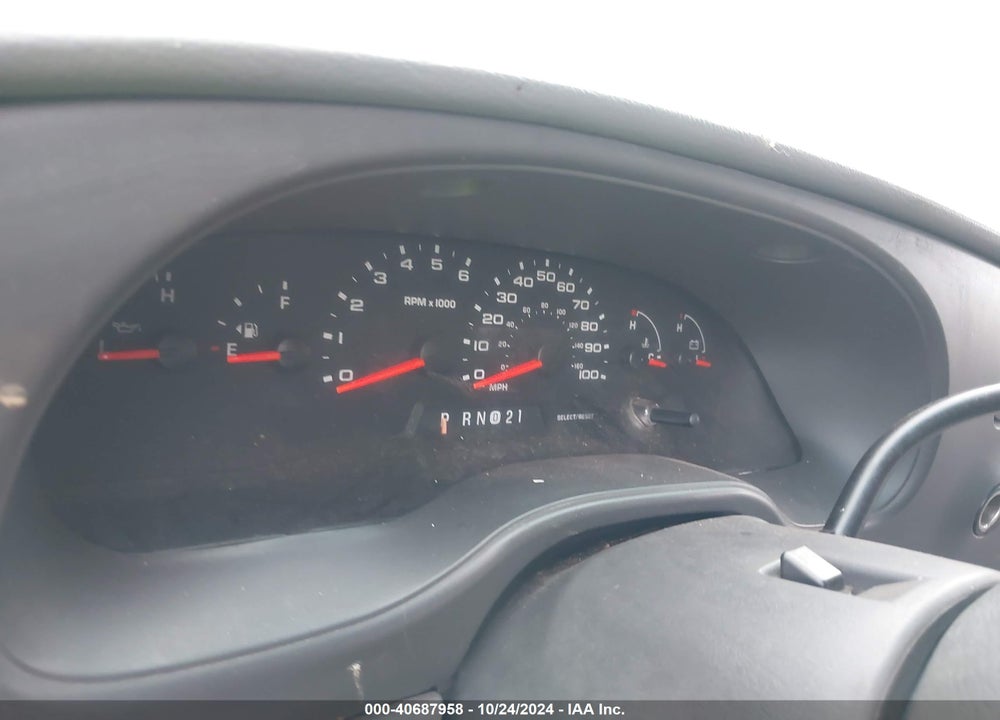 2005 FORD E-150 COMMERCIAL/RECREATIONAL VIN: 1FTRE14W25HB36815