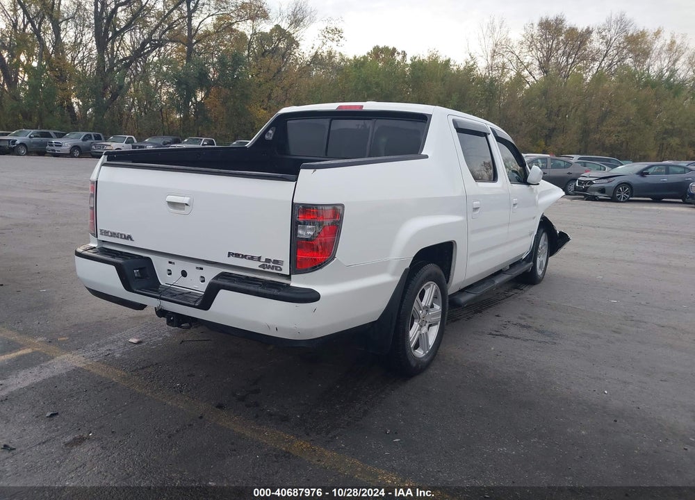 2013 HONDA RIDGELINE VIN: 5FPYK1F59DB012121