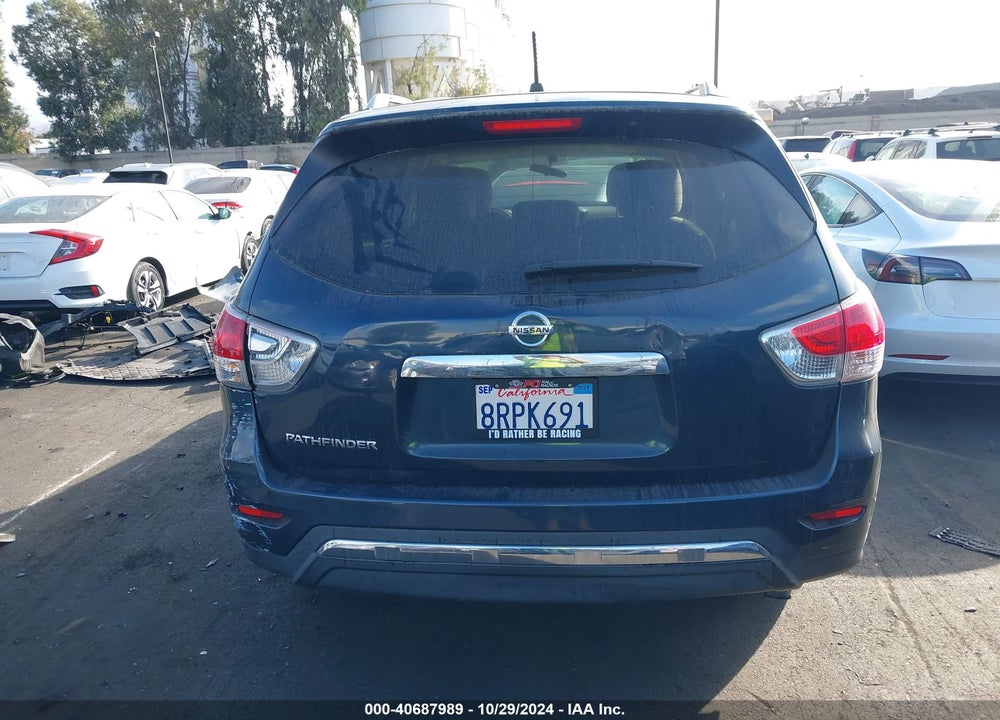 2015 NISSAN PATHFINDER S VIN: 5N1AR2MN4FC652098