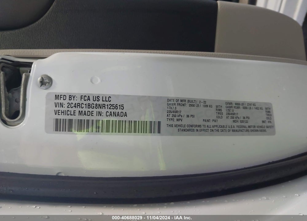 2022 CHRYSLER PACIFICA TOURING L VIN: 2C4RC1BG8NR125615