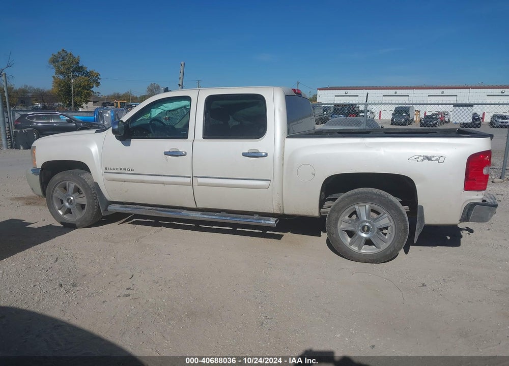 2013 CHEVROLET SILVERADO 1500 LT VIN: 3GCPKSE79DG369922