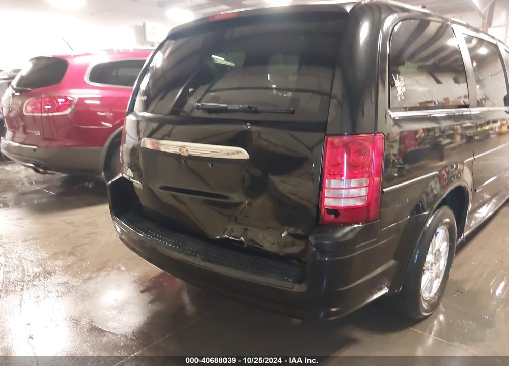 2008 CHRYSLER TOWN & COUNTRY TOURING VIN: 2A8HR54P98R762590