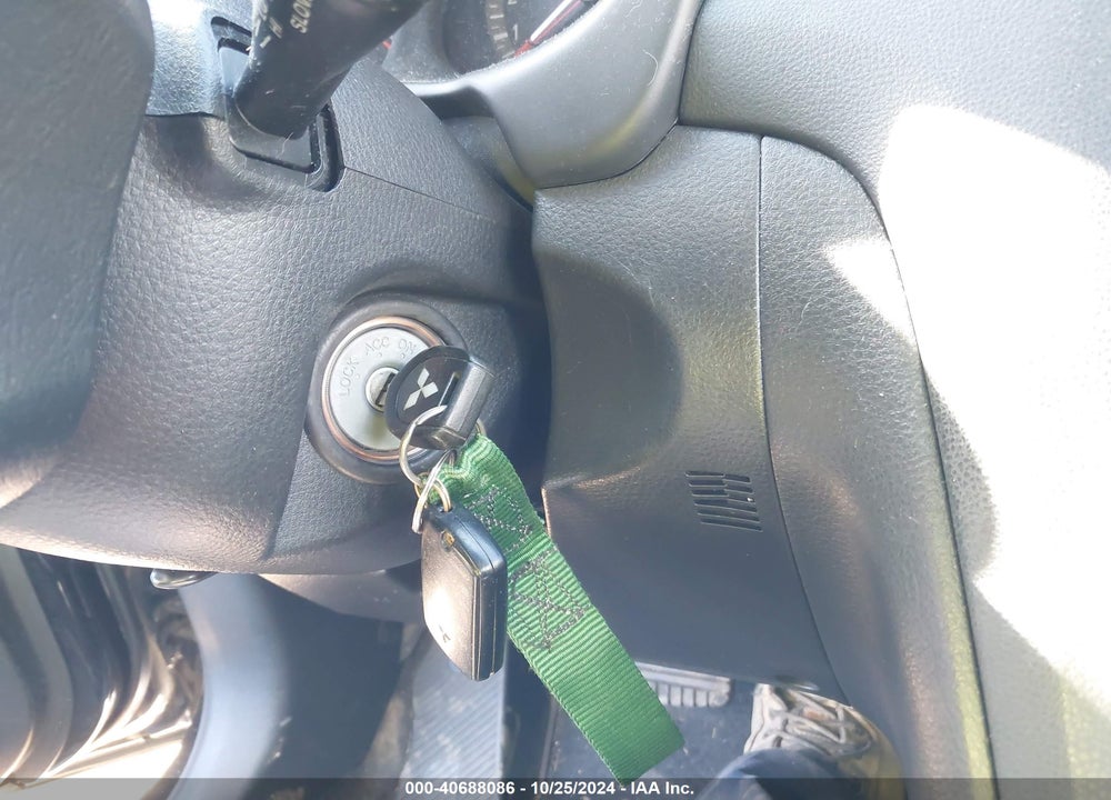 2006 MITSUBISHI OUTLANDER LS VIN: JA4LZ31F46U003518
