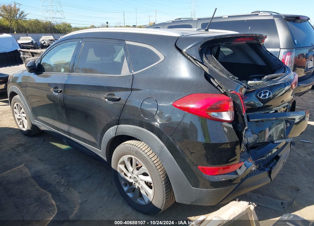 2016 HYUNDAI TUCSON SE VIN: KM8J3CA47GU055929