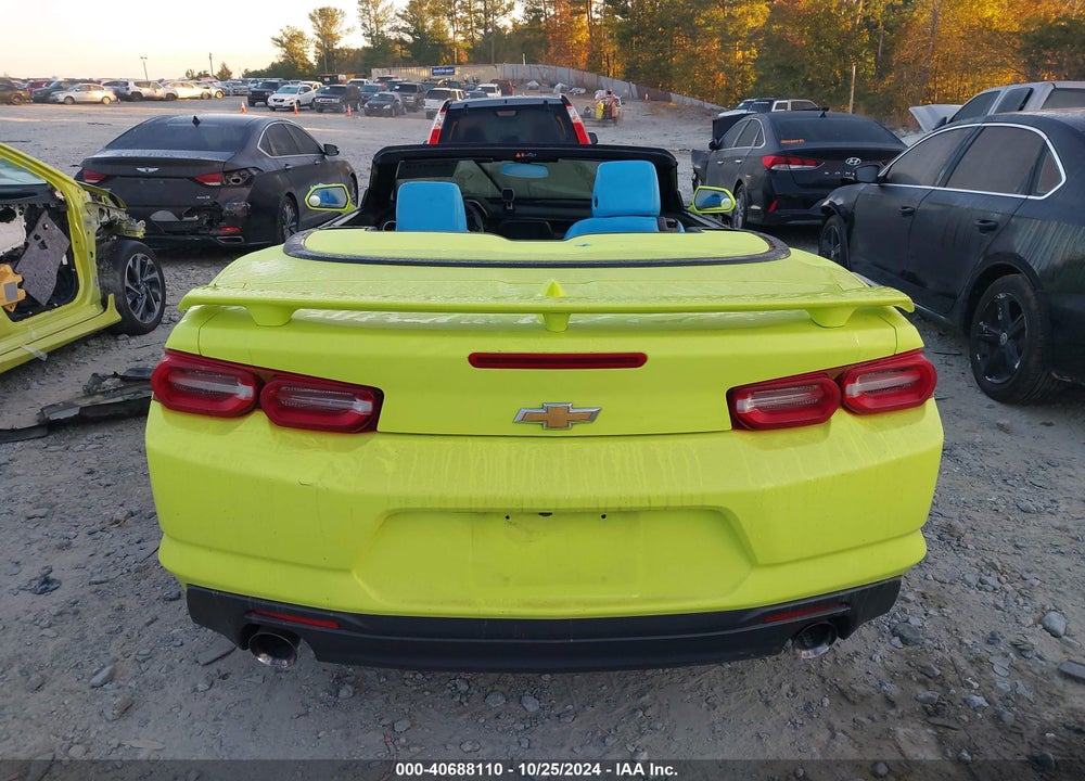 2021 CHEVROLET CAMARO RWD 1LT VIN: 1G1FB3DS6M0125827