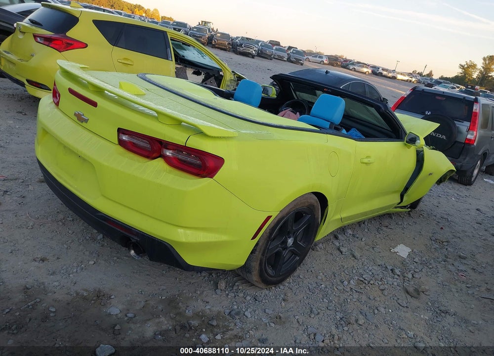 2021 CHEVROLET CAMARO RWD 1LT VIN: 1G1FB3DS6M0125827