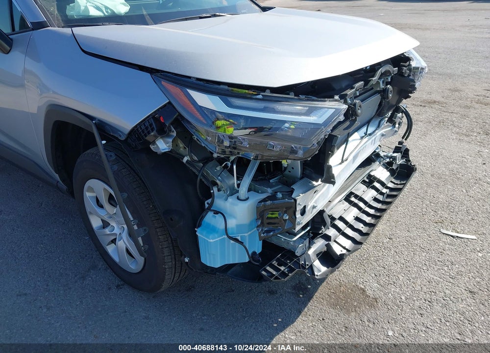 2024 TOYOTA RAV4 LE VIN: 2T3F1RFVXRW471290