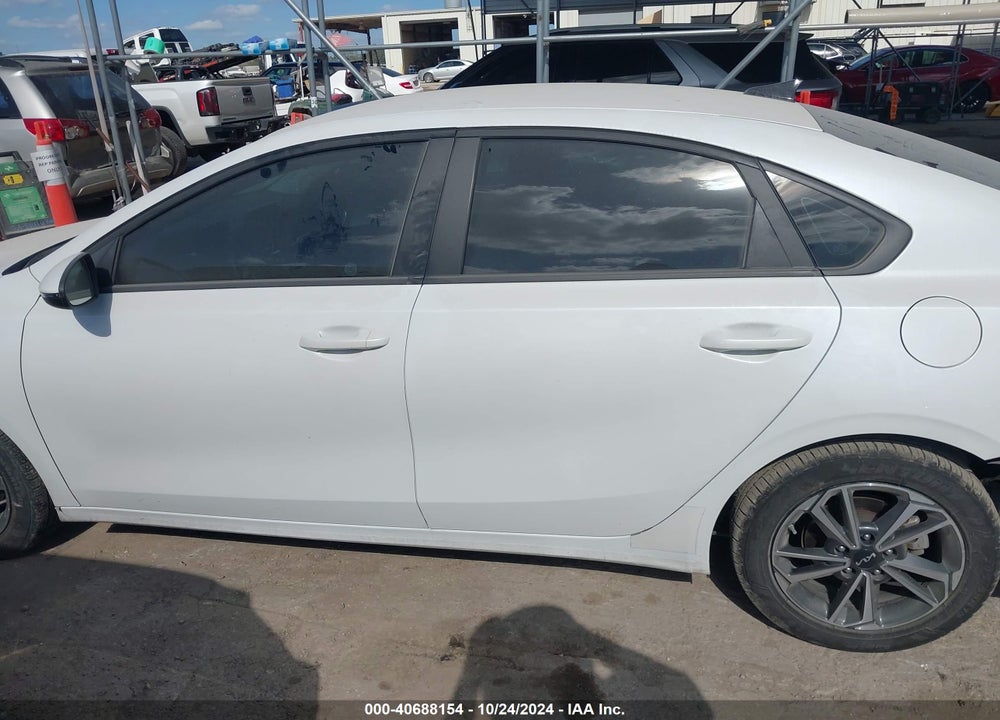 2023 KIA FORTE LXS VIN: 3KPF24AD9PE514654