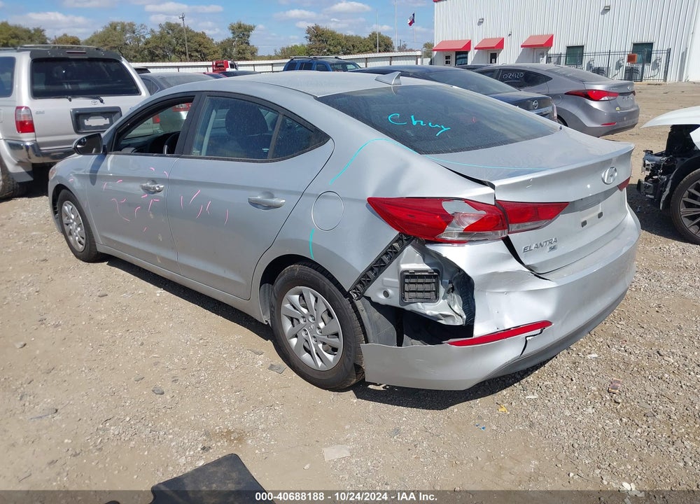2018 HYUNDAI ELANTRA SE VIN: 5NPD74LF9JH399693