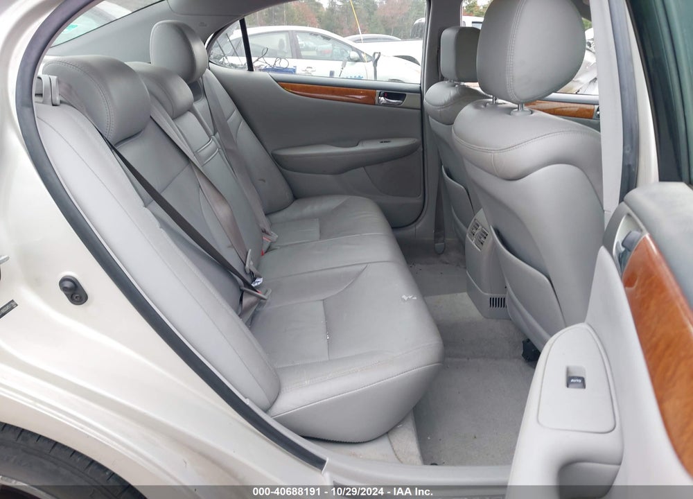 2005 LEXUS ES 330 VIN: JTHBA30G455113866