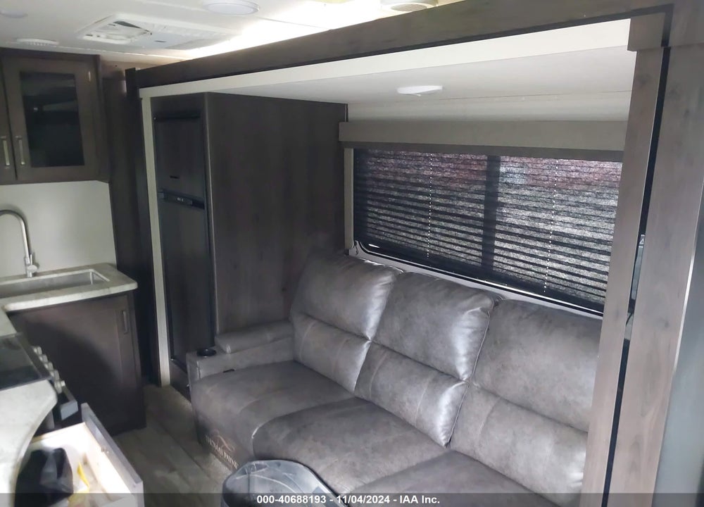 2021 GRAND DESIGN TRANSCEND VIN: 573TT3621M8808792