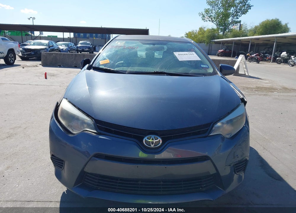 2015 TOYOTA COROLLA LE VIN: 5YFBURHE0FP207620