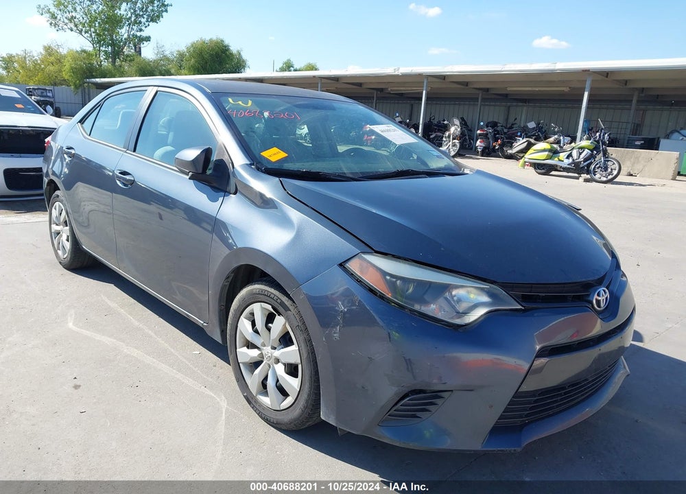 2015 TOYOTA COROLLA LE VIN: 5YFBURHE0FP207620