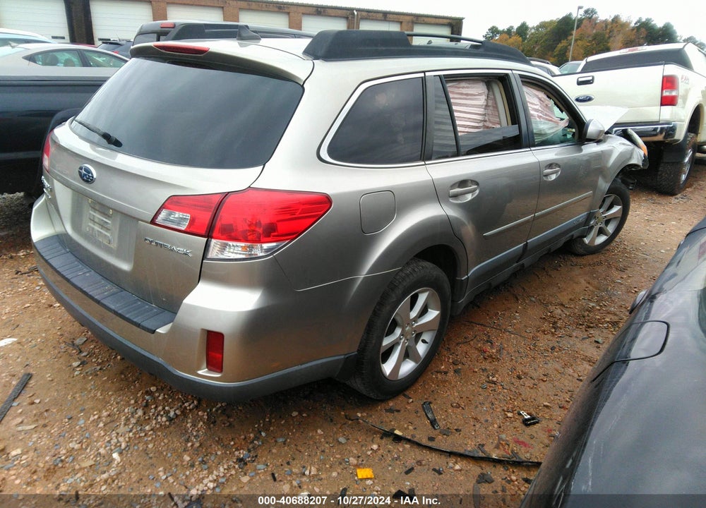 2014 SUBARU OUTBACK 2.5I LIMITED VIN: 4S4BRCLC8E3258452
