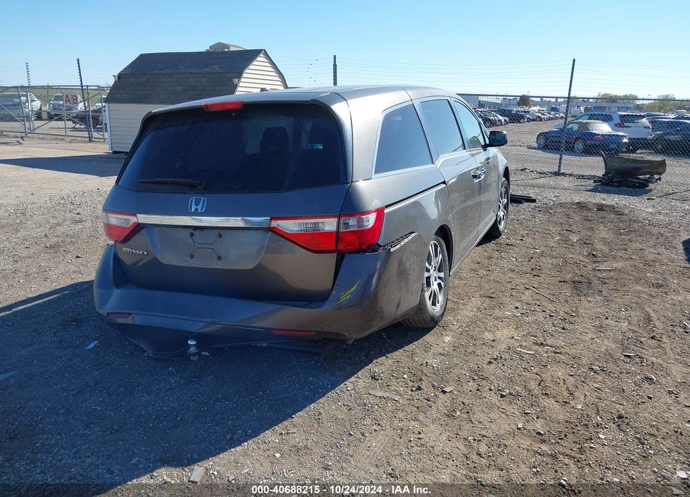 2011 HONDA ODYSSEY EX-L VIN: 5FNRL5H68BB056924