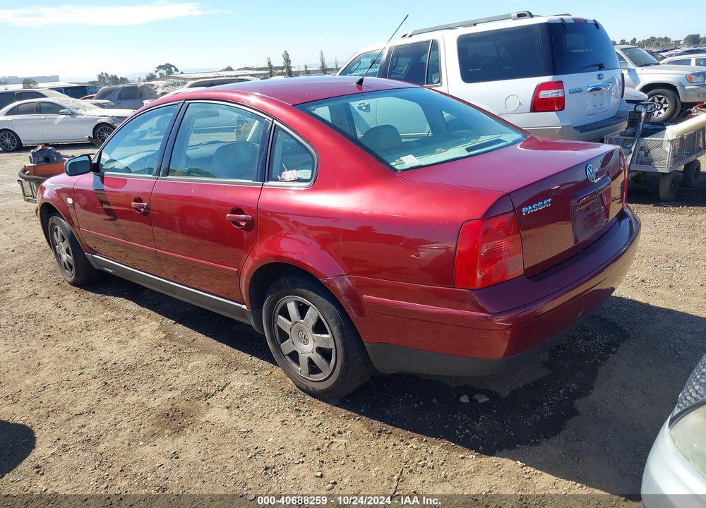 2001 VOLKSWAGEN PASSAT GLS V6 VIN: WVWAH63BX1P009357