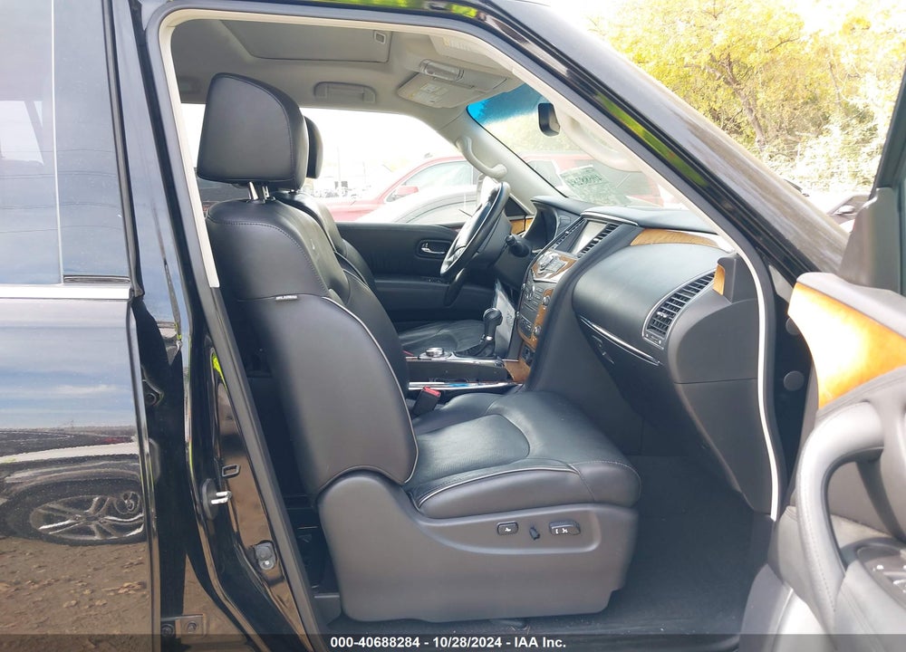 2014 INFINITI QX80 VIN: JN8AZ2NE5E9069235