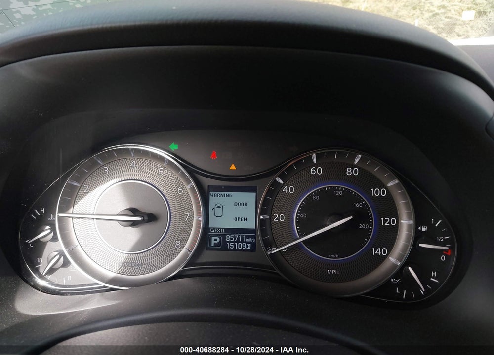 2014 INFINITI QX80 VIN: JN8AZ2NE5E9069235