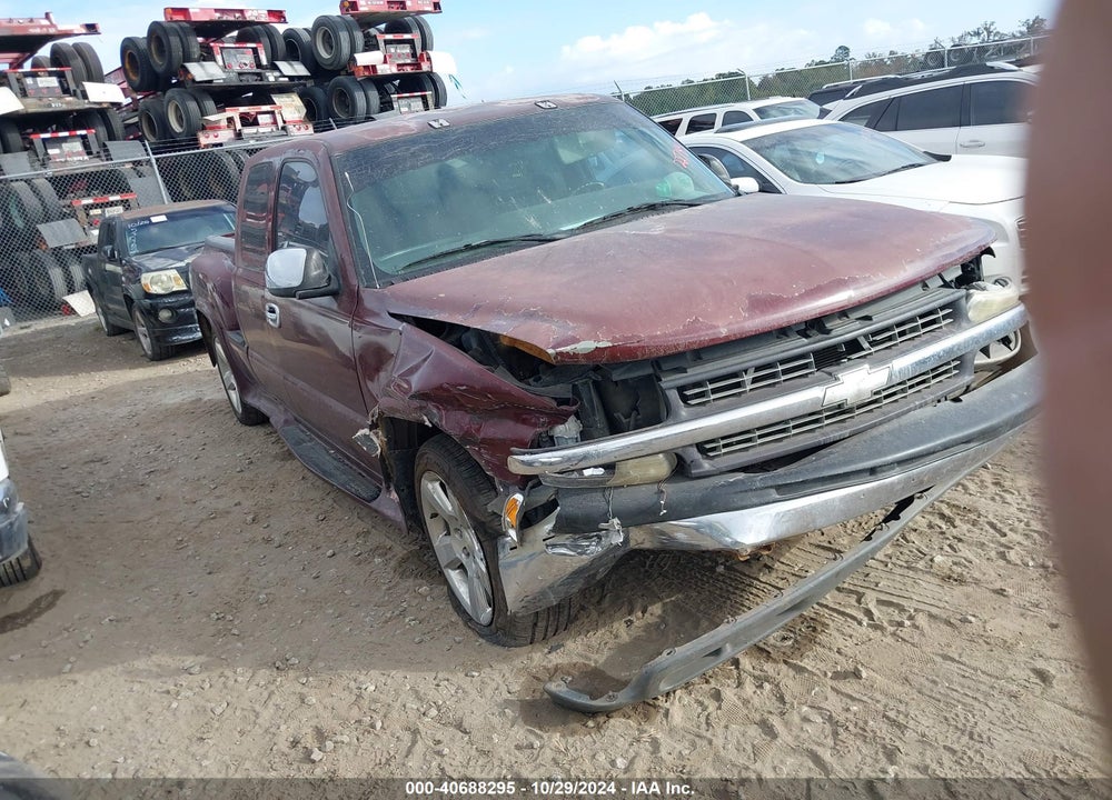 2001 CHEVROLET SILVERADO 1500 LS VIN: 2GCEC19TX11227847