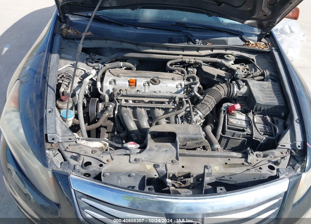 2012 HONDA ACCORD 2.4 EX-L VIN: 1HGCP2F81CA124683