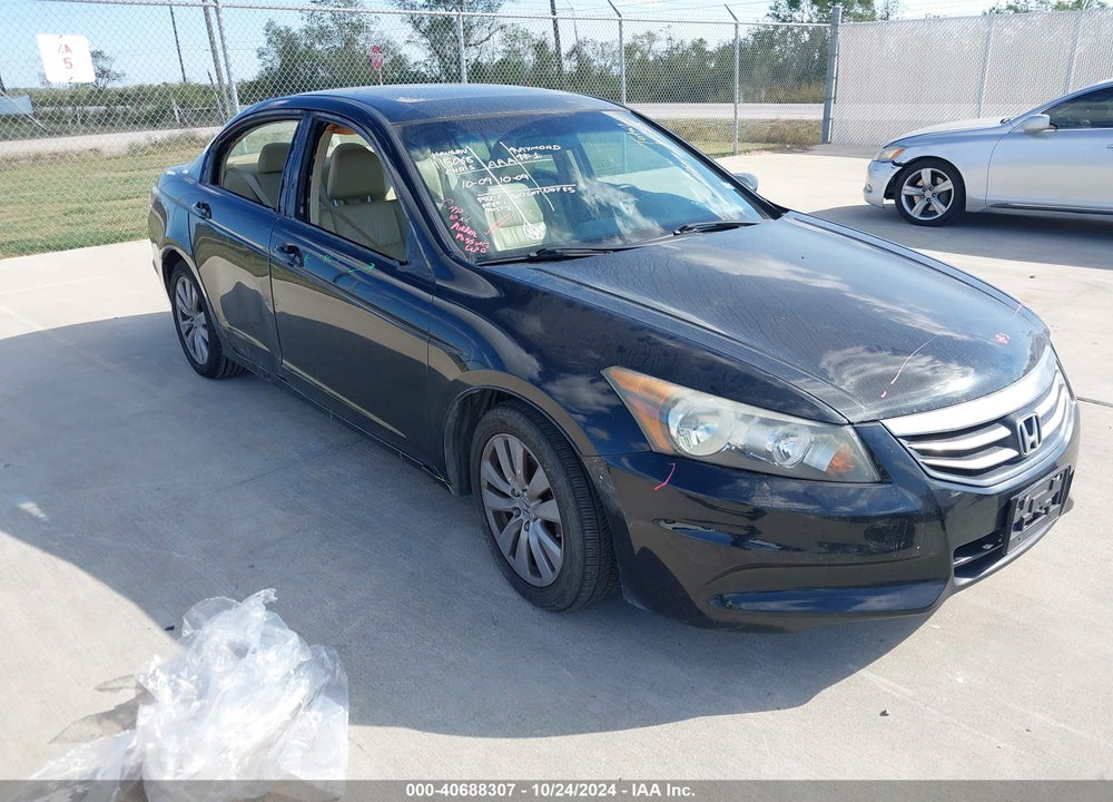 2012 HONDA ACCORD 2.4 EX-L VIN: 1HGCP2F81CA124683