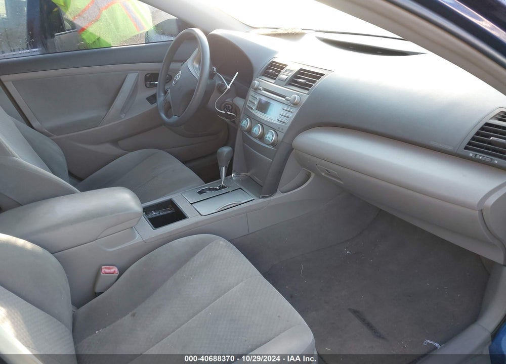 2009 TOYOTA CAMRY LE VIN: 4T4BE46K49R063135