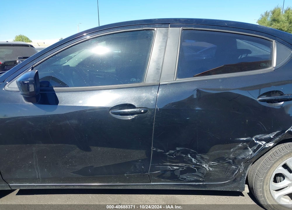 2016 SCION IA VIN: 3MYDLBZV0GY123186