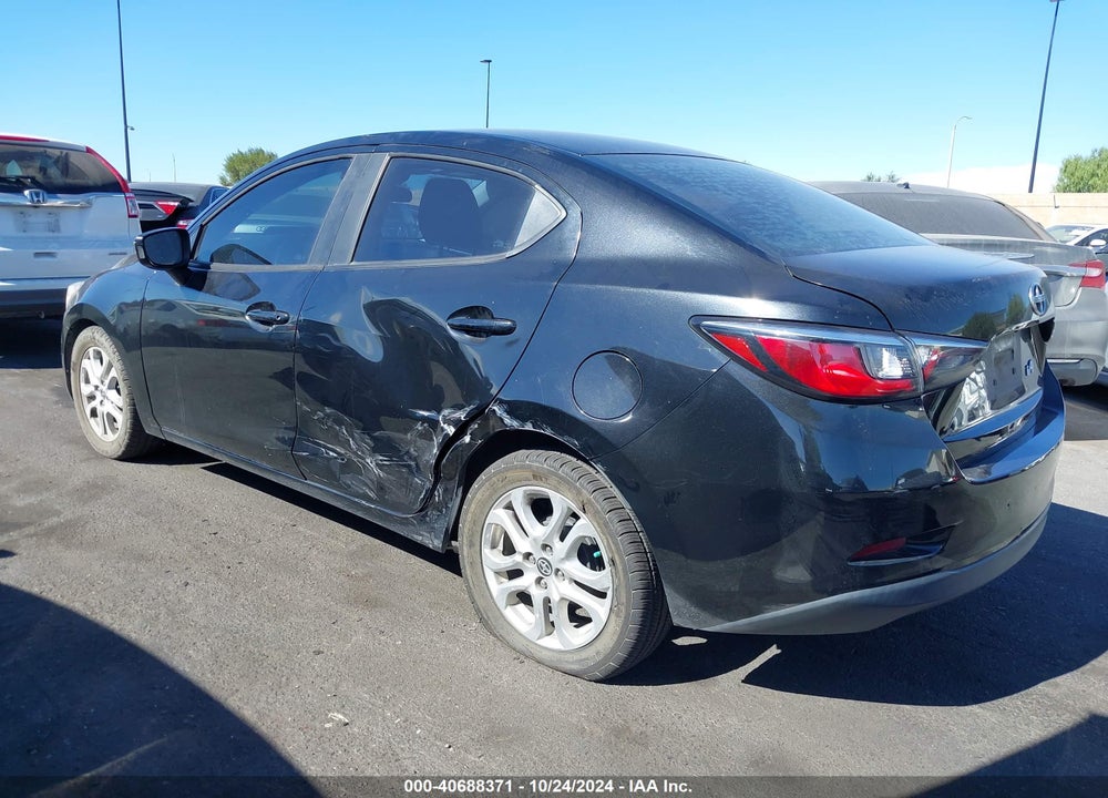 2016 SCION IA VIN: 3MYDLBZV0GY123186