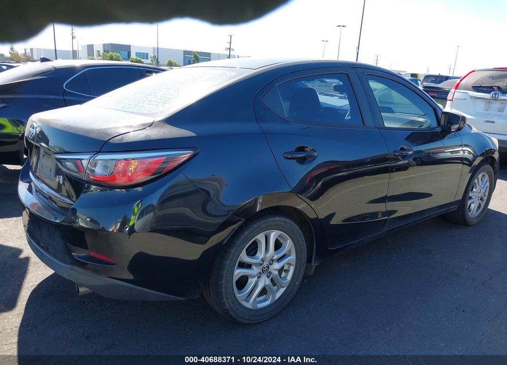 2016 SCION IA VIN: 3MYDLBZV0GY123186