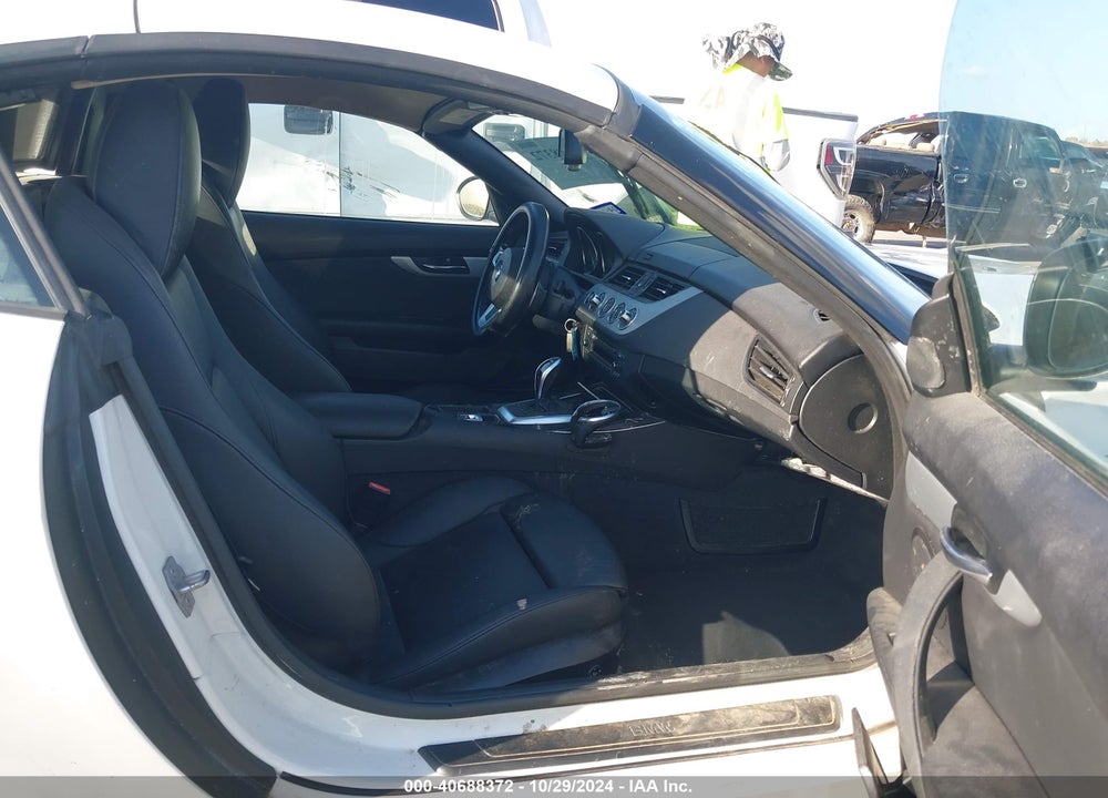 2016 BMW Z4 SDRIVE28I VIN: WBALL5C53G5A20331