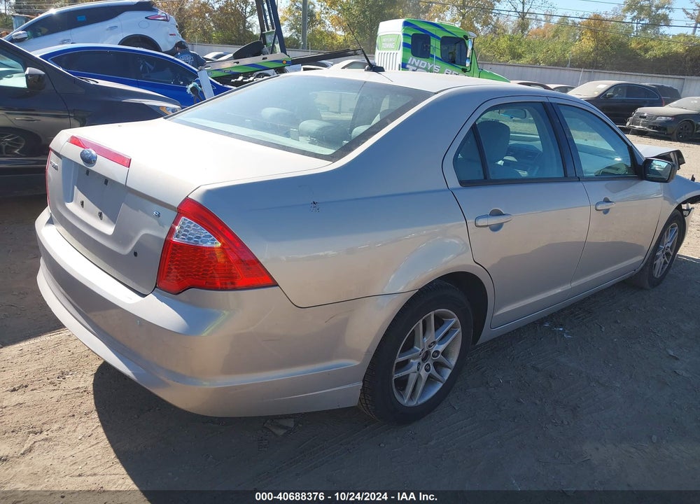 2010 FORD FUSION S VIN: 3FAHP0GA0AR201191