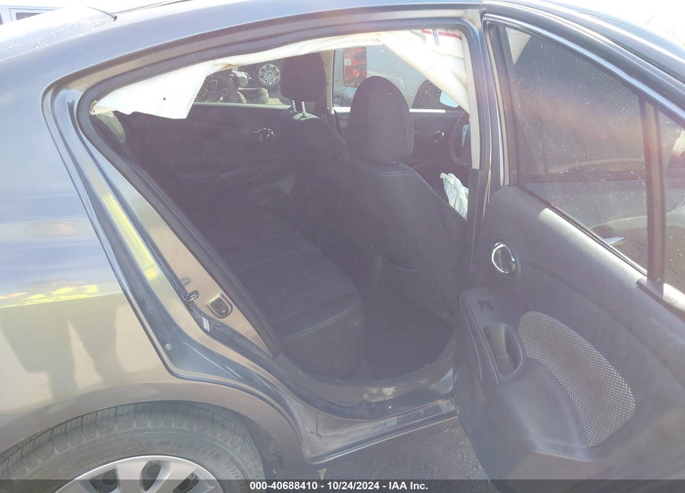 2019 NISSAN VERSA 1.6 SV VIN: 3N1CN7AP3KL871700