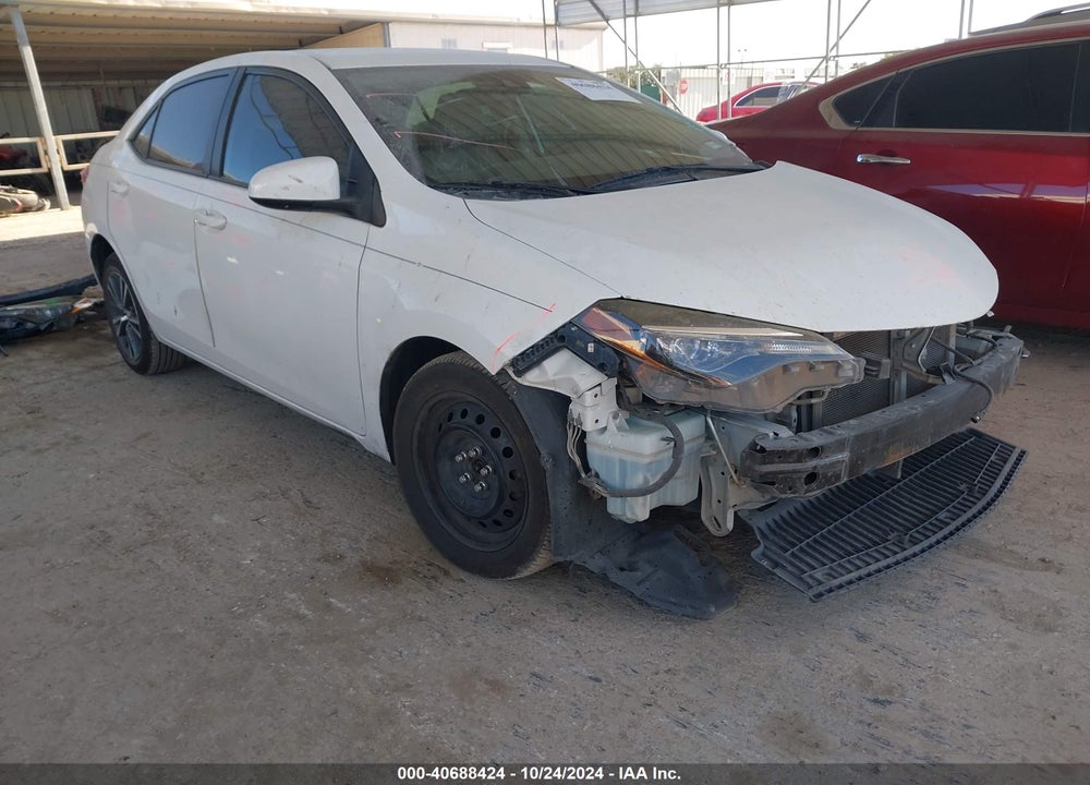 2018 TOYOTA COROLLA LE VIN: 5YFBURHE2JP778499