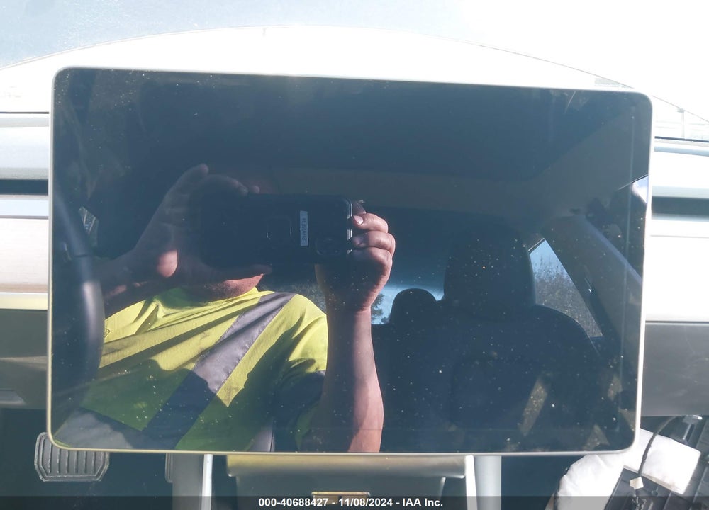 2019 TESLA MODEL 3 LONG RANGE/PERFORMANCE VIN: 5YJ3E1EB7KF210002