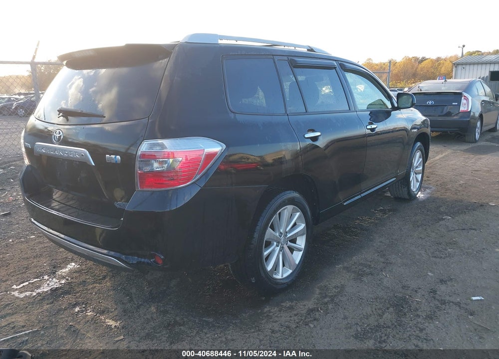2008 TOYOTA HIGHLANDER HYBRID VIN: JTEEW41A382018409