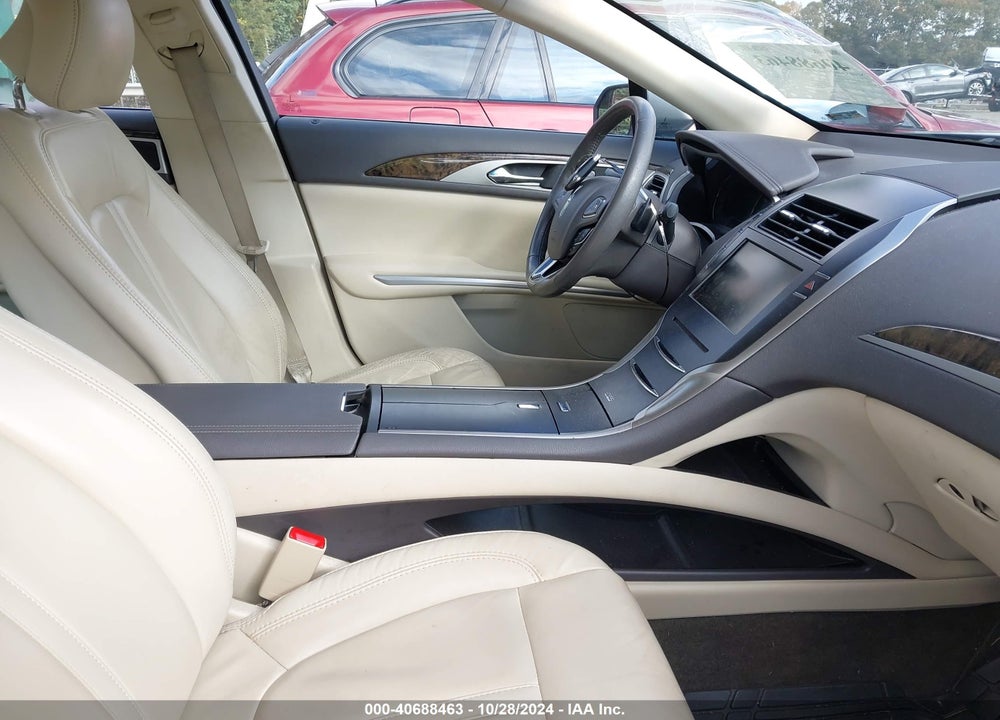 2014 LINCOLN MKZ VIN: 3LN6L2GK7ER808269