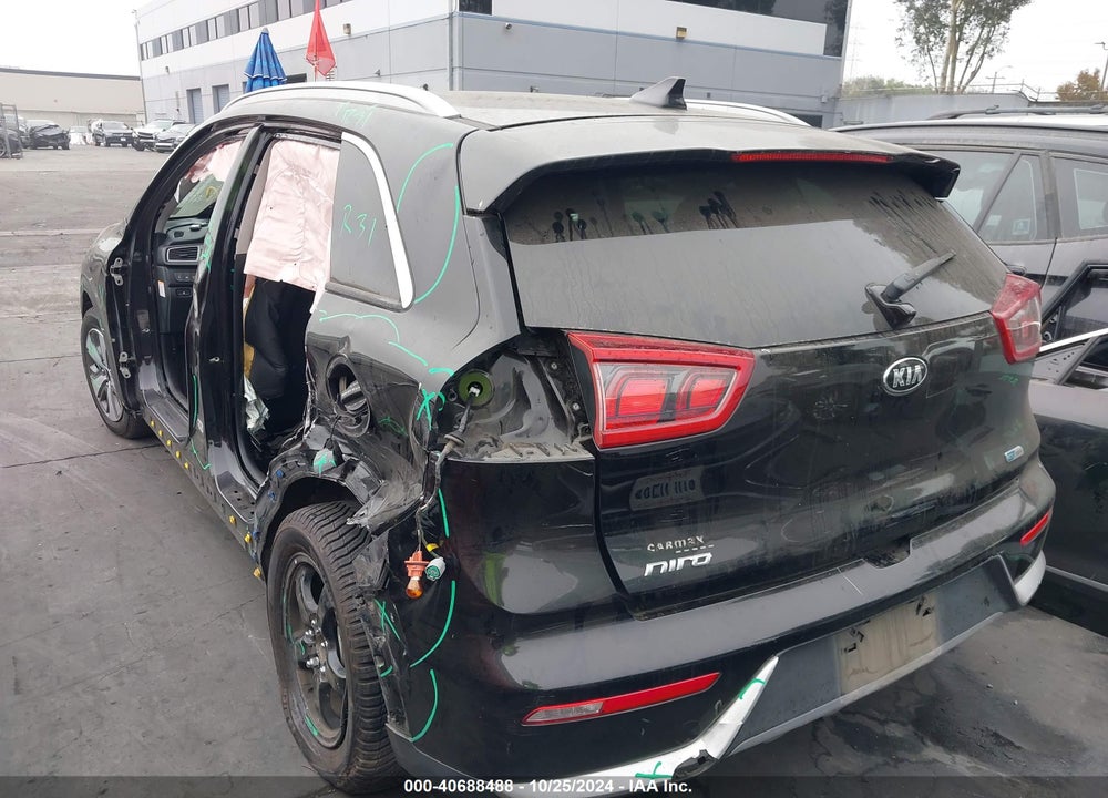 2018 KIA NIRO LX VIN: KNDCB3LC1J5133563