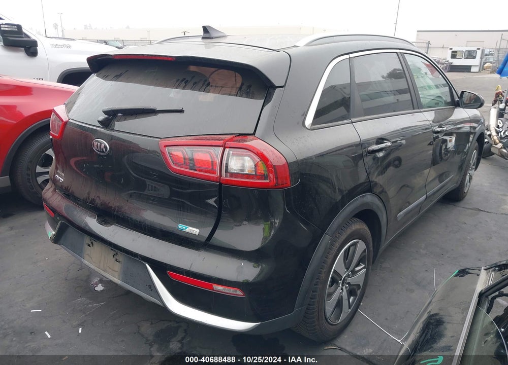 2018 KIA NIRO LX VIN: KNDCB3LC1J5133563